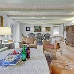 Cozy In With Kitchen Feriehus