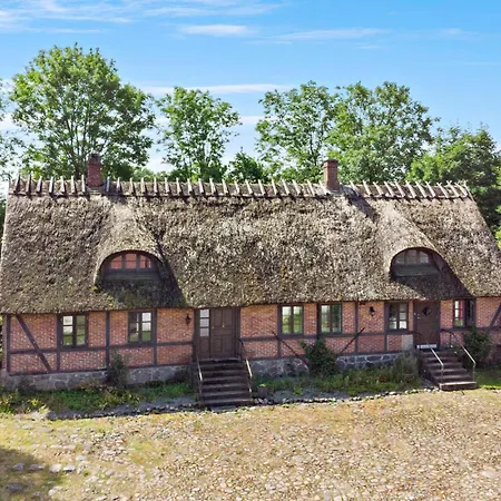 Cozy In With Kitchen Holiday home *
